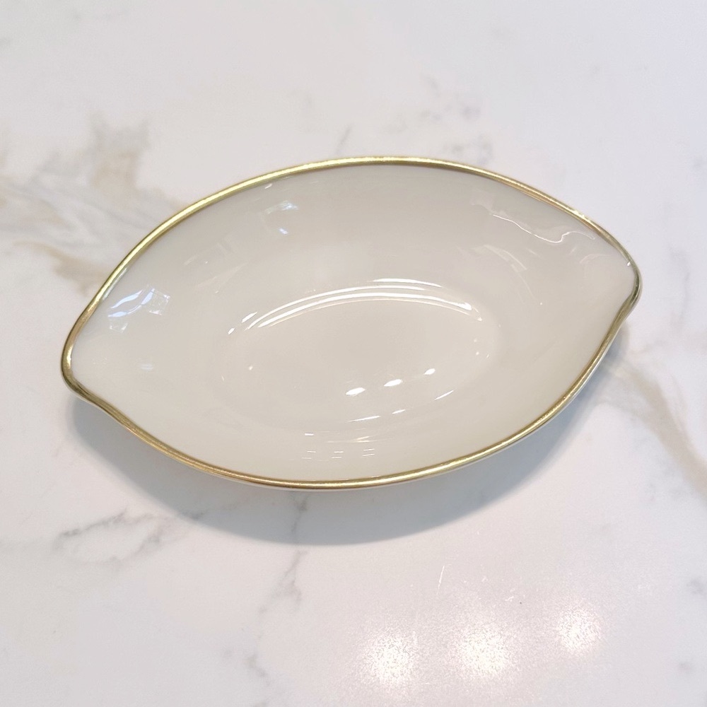Lenox Trinket Dish-Excellent Condition-Lemon/Peanut Shape-Serving or Trinket.